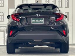 
										TOYOTA C-HR 2021 full									