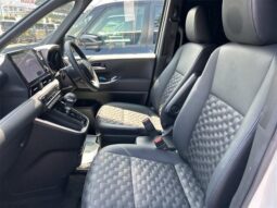 
										TOYOTA VOXY 2022 full									