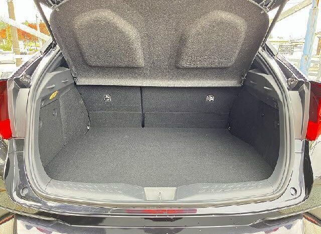 
								TOYOTA C-HR 2022 full									