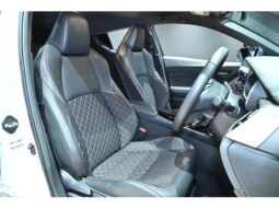 
										TOYOTA C-HR 2022 full									