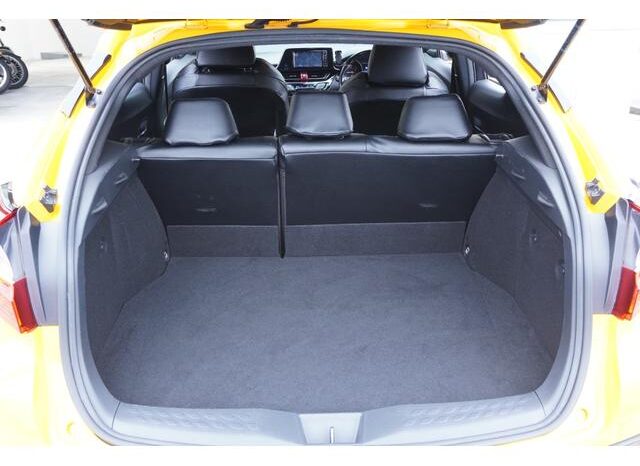 
								TOYOTA C-HR 2016 full									