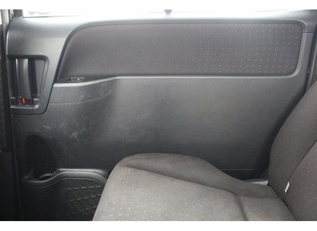 
								TOYOTA VOXY 2016 full									