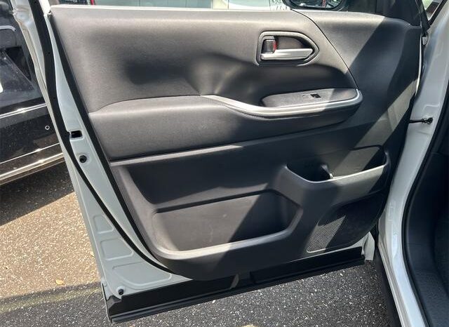 
								TOYOTA VOXY 2022 full									