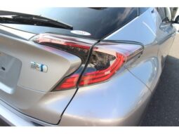 
										TOYOTA C-HR 2017 full									