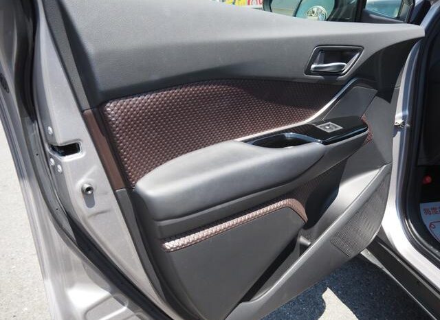 
								TOYOTA C-HR 2018 full									