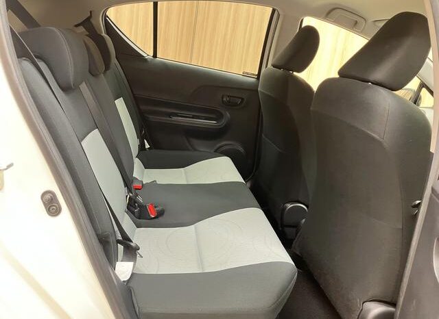 
								TOYOTA AQUA 2014 full									