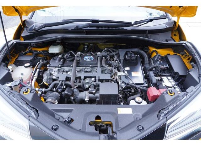 
								TOYOTA C-HR 2016 full									