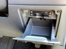 
										TOYOTA VOVY 2009 full									