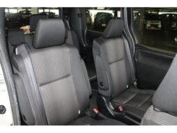 
										TOYOTA VOXY 2019 full									