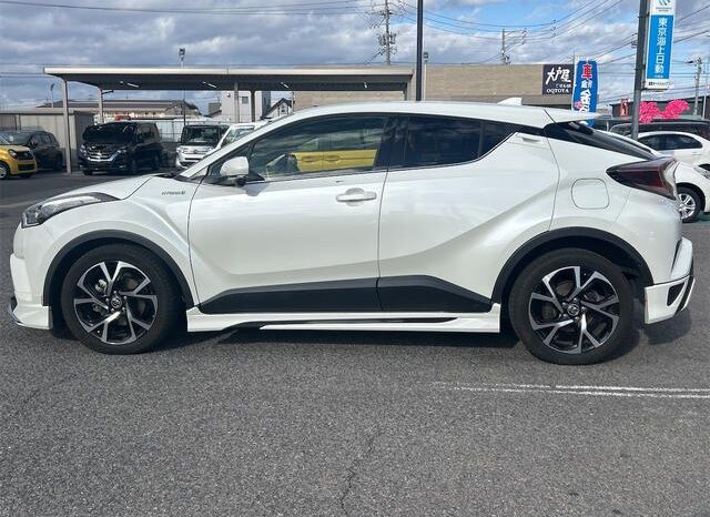
								TOYOTA C-HR 2017 full									