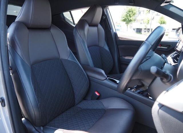 
								TOYOTA C-HR 2018 full									