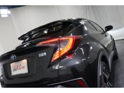 
										TOYOTA C-HR 2019 full									