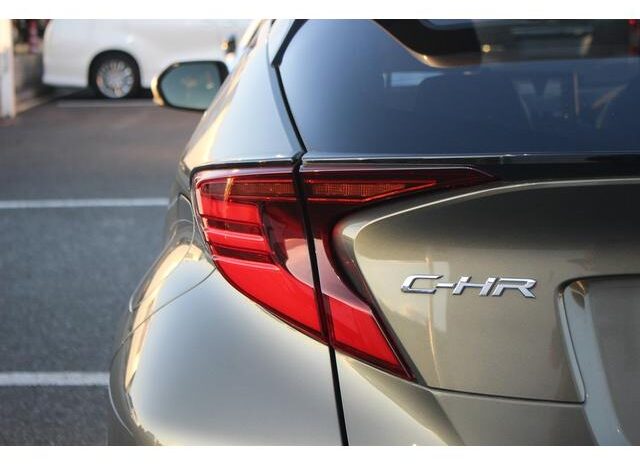 
								TOYOTA C-HR 2020 full									