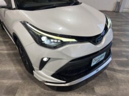 
										TOYOTA C-HR 2021 full									