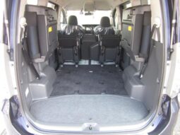 
										TOYOTA VOVY 2008 full									