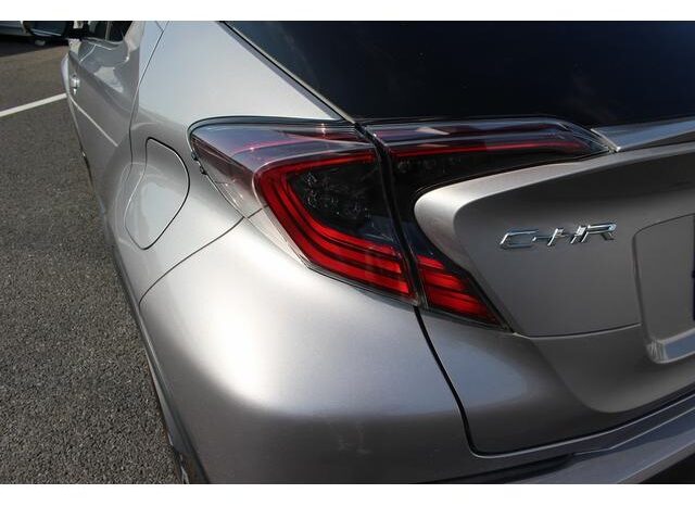 
								TOYOTA C-HR 2017 full									