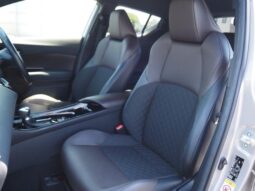 
										TOYOTA C-HR 2018 full									