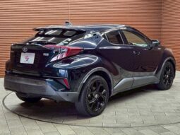 
										TOYOTA C-HR 2019 full									