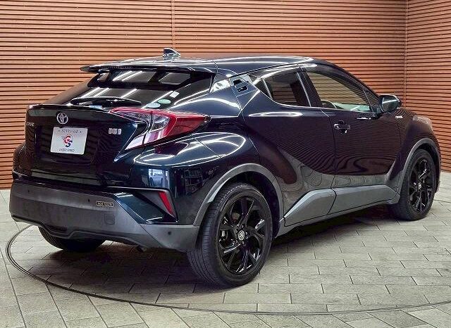 
								TOYOTA C-HR 2019 full									