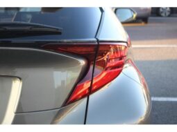 
										TOYOTA C-HR 2020 full									