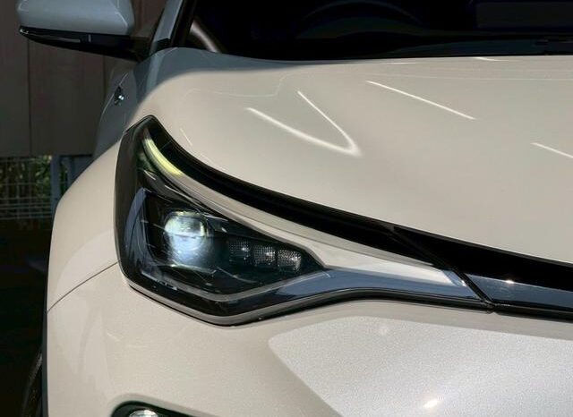 
								TOYOTA C-HR 2020 full									