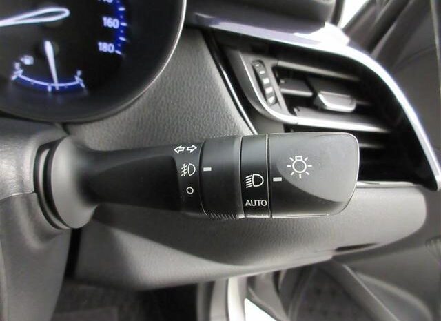 
								TOYOTA C-HR 2022 full									