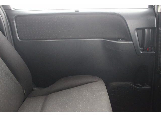 
								TOYOTA VOXY 2016 full									