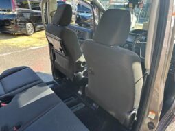 
										TOYOTA VOXY 2019 full									