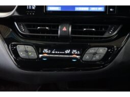 
										TOYOTA C-HR 2019 full									