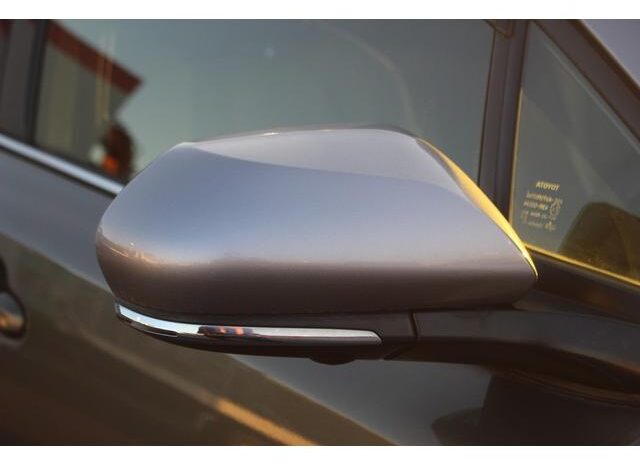 
								TOYOTA C-HR 2020 full									