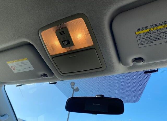 
								TOYOTA VOVY 2009 full									