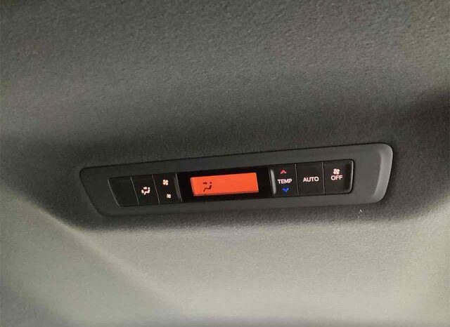 
								TOYOTA VOXY 2021 full									