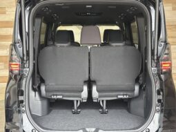 
										TOYOTA VOXY 2022 full									