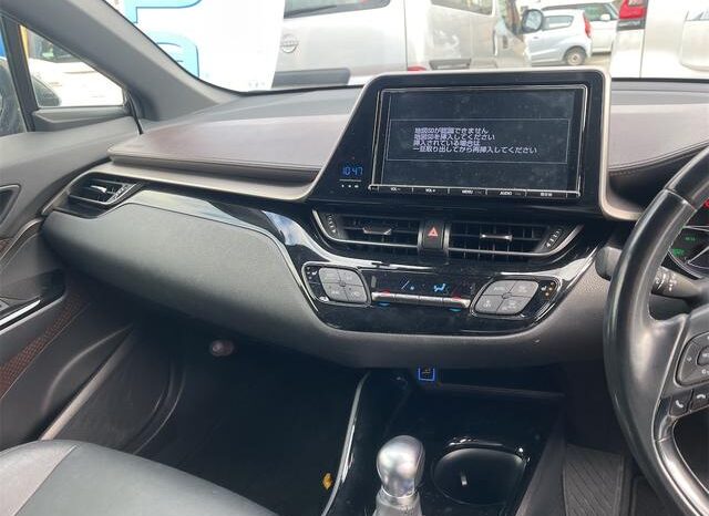 
								TOYOTA C-HR 2016 full									