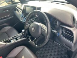 
										TOYOTA C-HR 2017 full									