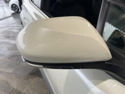 
										TOYOTA C-HR 2018 full									