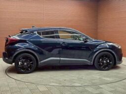 
										TOYOTA C-HR 2019 full									