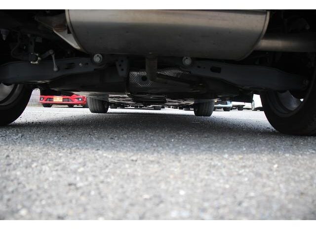 
								TOYOTA C-HR 2019 full									