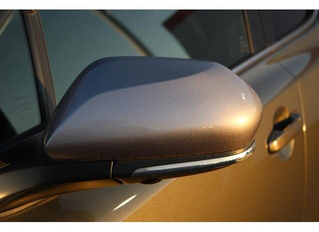 
								TOYOTA C-HR 2020 full									