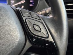 
										TOYOTA C-HR 2021 full									