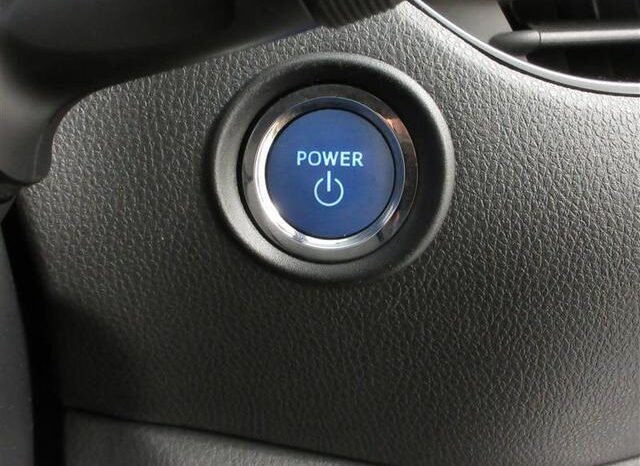 
								TOYOTA C-HR 2022 full									