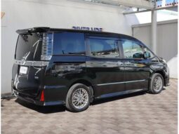 
										TOYOTA VOXY 2021 full									