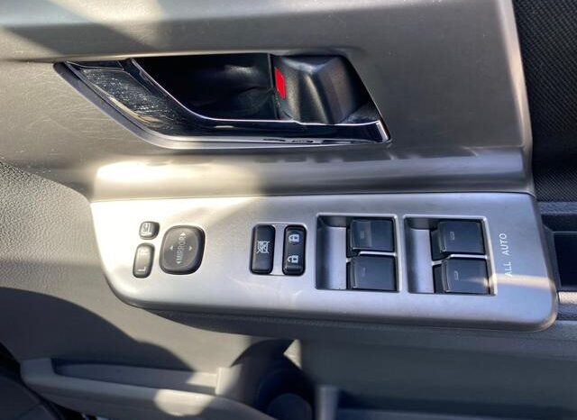 
								TOYOTA VOVY 2009 full									