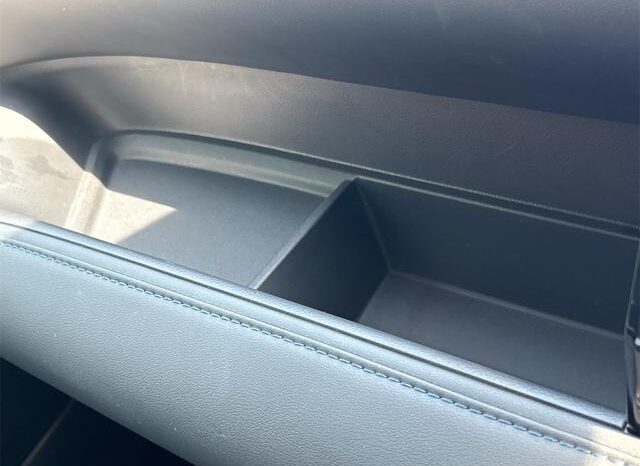 
								TOYOTA VOXY 2022 full									