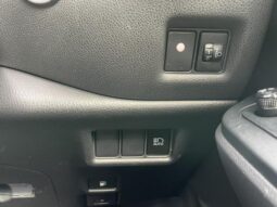 
										TOYOTA C-HR 2017 full									