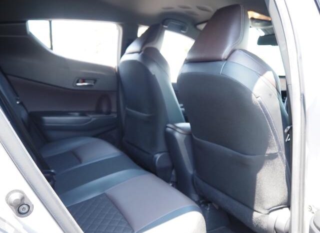 
								TOYOTA C-HR 2018 full									