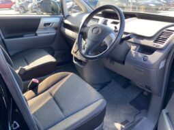 
										TOYOTA VOVY 2009 full									