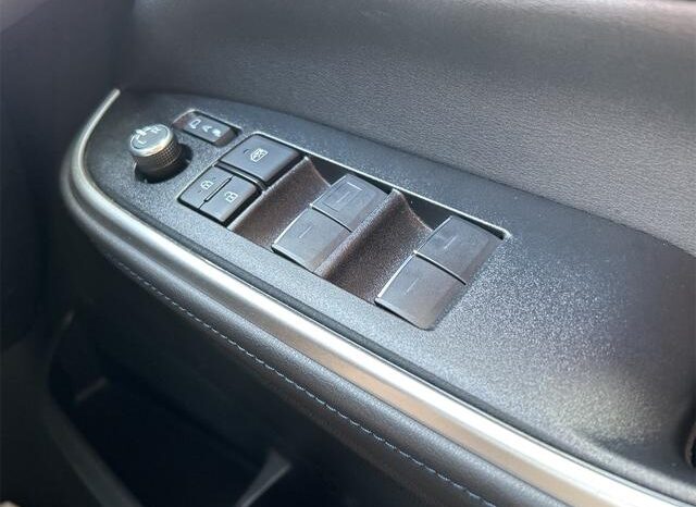 
								TOYOTA VOXY 2022 full									