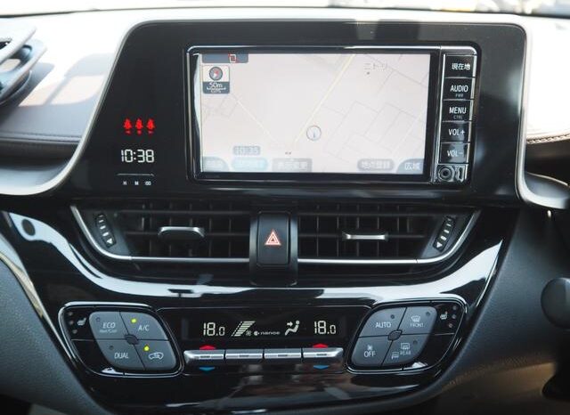 
								TOYOTA C-HR 2018 full									