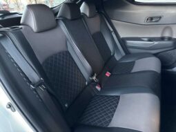 
										TOYOTA C-HR 2021 full									